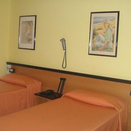 Hotel Scala Nord Milano Rum bild