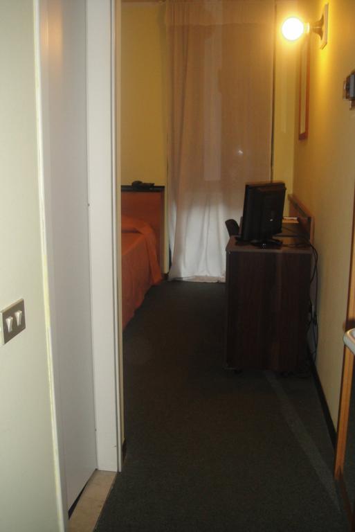 Hotel Scala Nord Milano Rum bild
